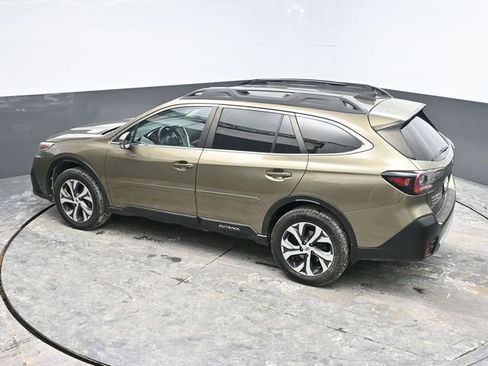 Used 2022 Subaru Outback Limited image 29