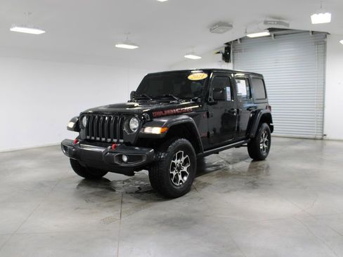 Used 2021 Jeep Wrangler Unlimited Rubicon w/ Cold Weather Group image 4