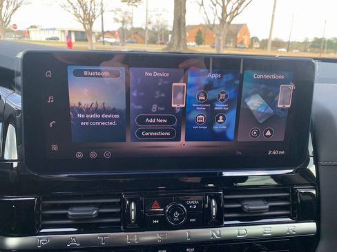 New 2026 Nissan Pathfinder SV image 13