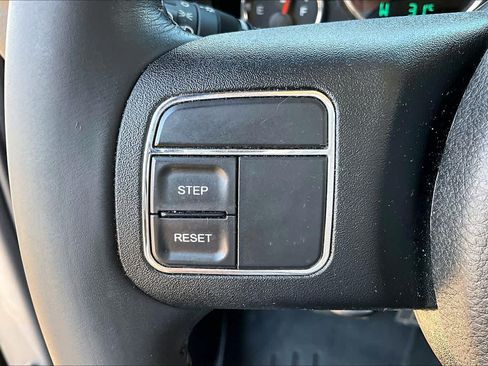Used 2015 Jeep Wrangler Unlimited Sahara AWD/4WD image 19