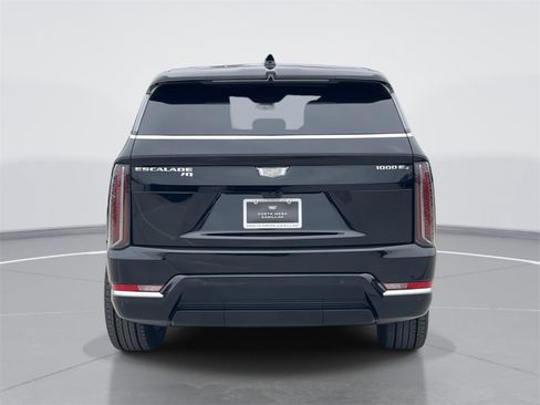 New 2026 Cadillac Escalade IQ Luxury 1 image 4