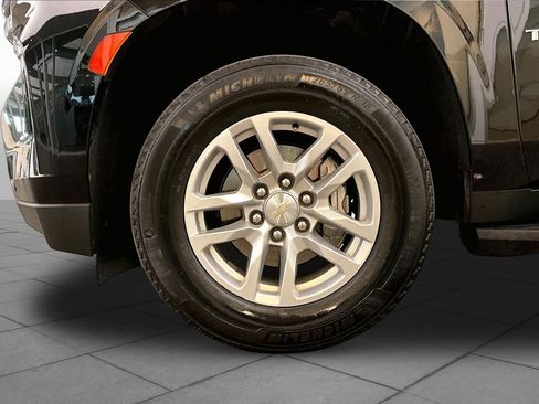 Used 2023 Chevrolet Tahoe LT AWD/4WD image 10