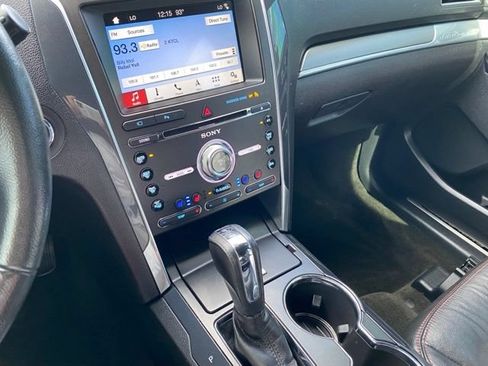 Used 2017 Ford Explorer Sport w/ Equipment Group 401A AWD/4WD image 17