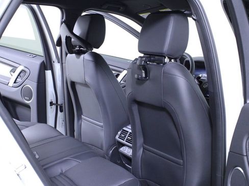 New 2026 Land Rover Discovery Sport Landmark image 10