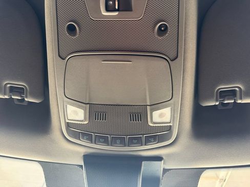 Used 2020 Ford F150 Lariat AWD/4WD image 23