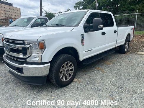 Certified 2022 Ford F250 XLT AWD/4WD image 3