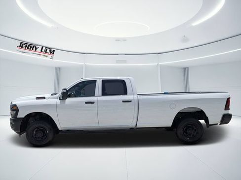 New 2026 RAM 2500 Tradesman AWD/4WD image 6