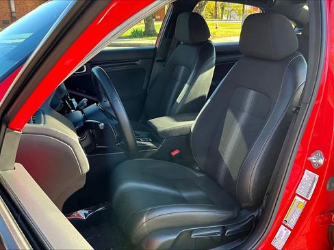 Used 2024 Honda Civic Sport image 7