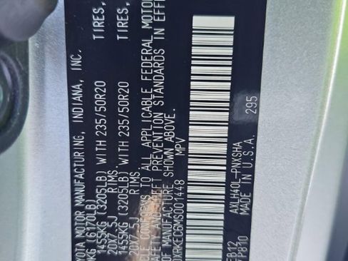 Used 2021 Toyota Sienna XSE image 19