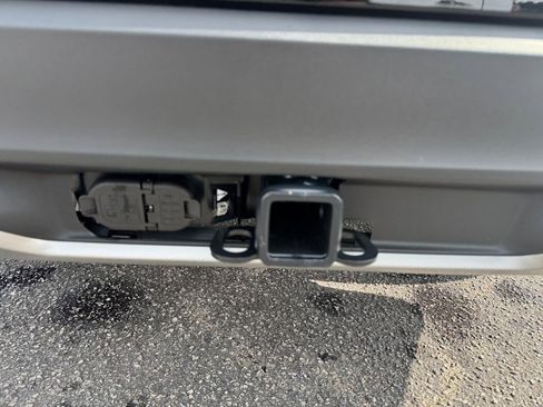 New 2026 Ford Explorer Platinum w/ LUX Leather Package image 18