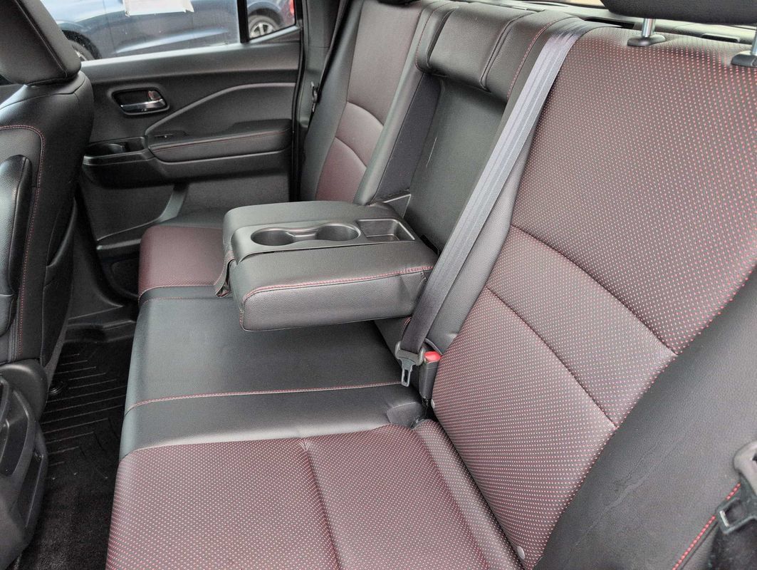 Used 2017 Honda Ridgeline Black Edition image 18
