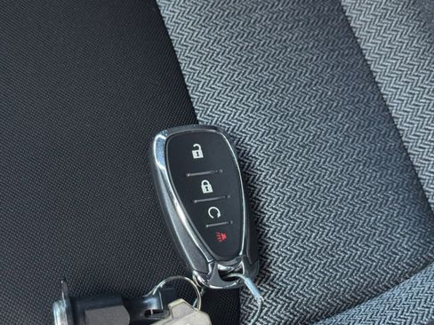 Used 2025 Chevrolet TrailBlazer LT image 22