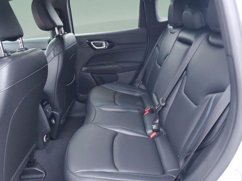 New 2026 Jeep Compass Limited w/ Sun, Sound & Navigation Group AWD/4WD image 7