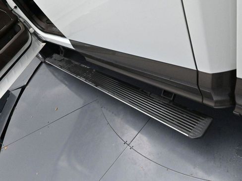 Used 2022 Ford F350 King Ranch w/ King Ranch Ultimate Package image 10