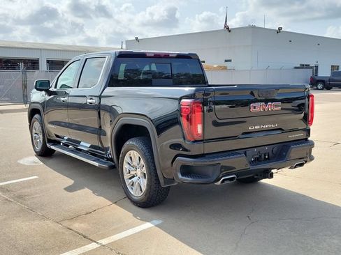 Used 2025 GMC Sierra 1500 Denali AWD/4WD image 4