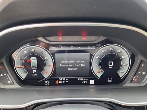 Certified 2025 Audi Q3 2.0T Premium Plus image 15