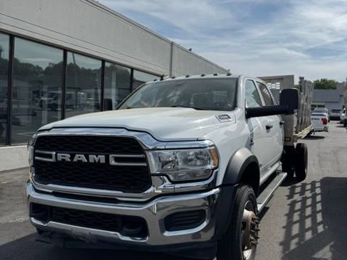 Used 2022 RAM 5500 Tradesman w/ Chrome Appearance Group image 1