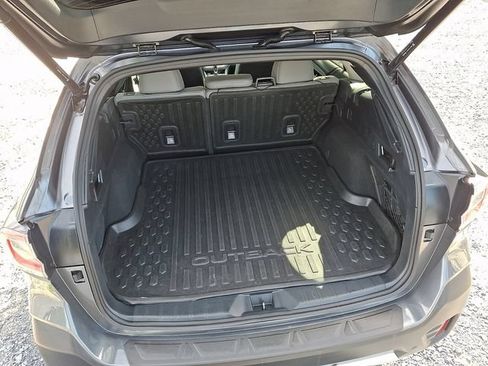 Used 2022 Subaru Outback Limited AWD/4WD image 42