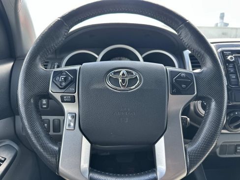 Used 2014 Toyota Tacoma 4x4 Double Cab w/ TRD Sport Package image 20