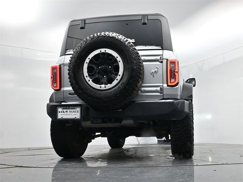 Used 2023 Ford Bronco Outer Banks w/ Sasquatch Package image 38