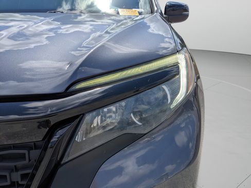 Used 2021 Honda Passport EX-L image 37