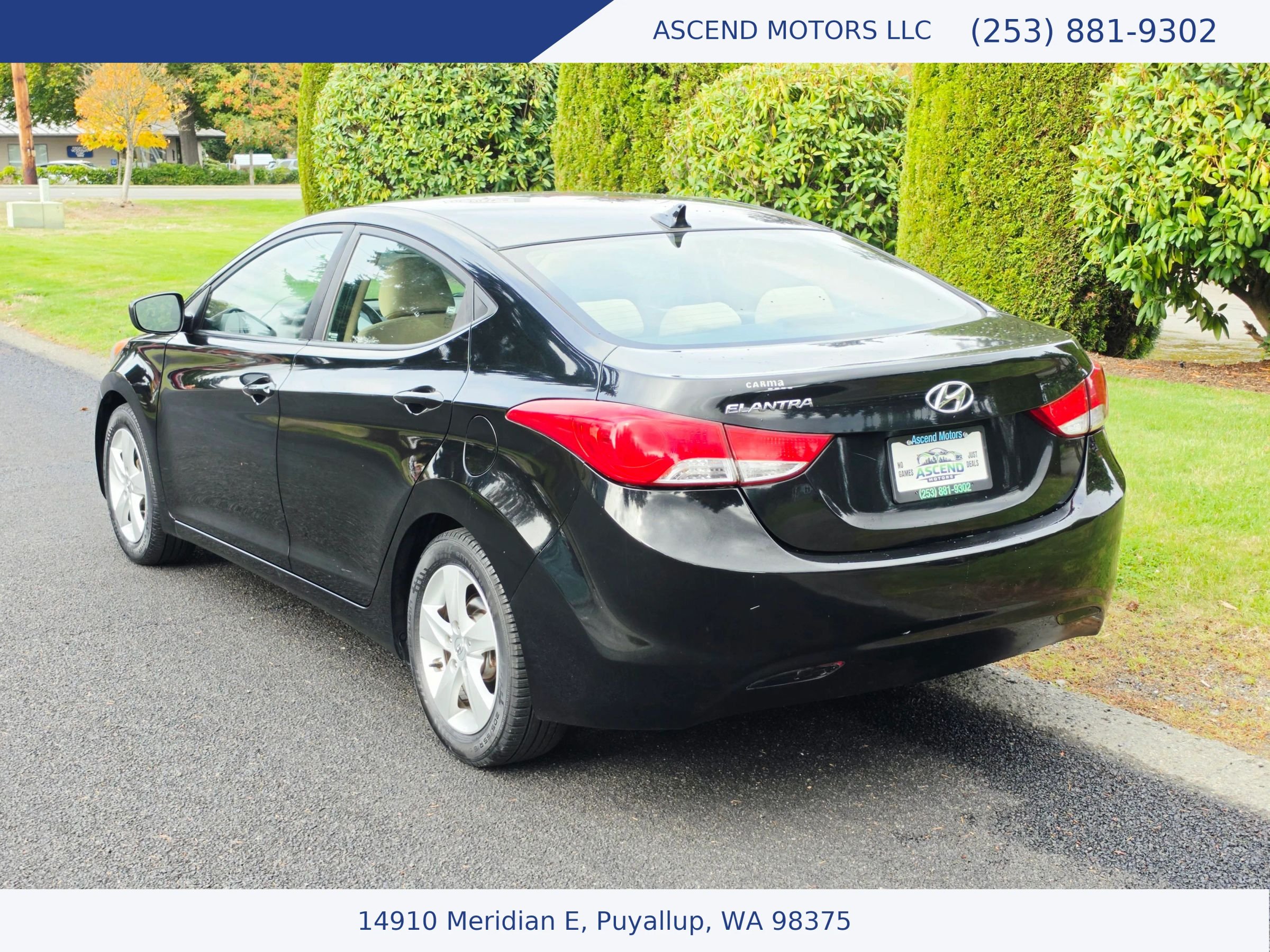 Used 2012 Hyundai Elantra GLS w/ Preferred Pkg 3 FWD image 3