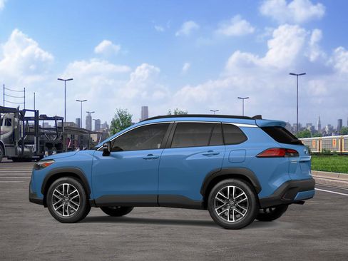 New 2026 Toyota Corolla Cross XLE AWD/4WD image 5
