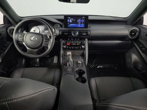 Used 2025 Lexus IS 300 w/ Comfort Package RWD image 27