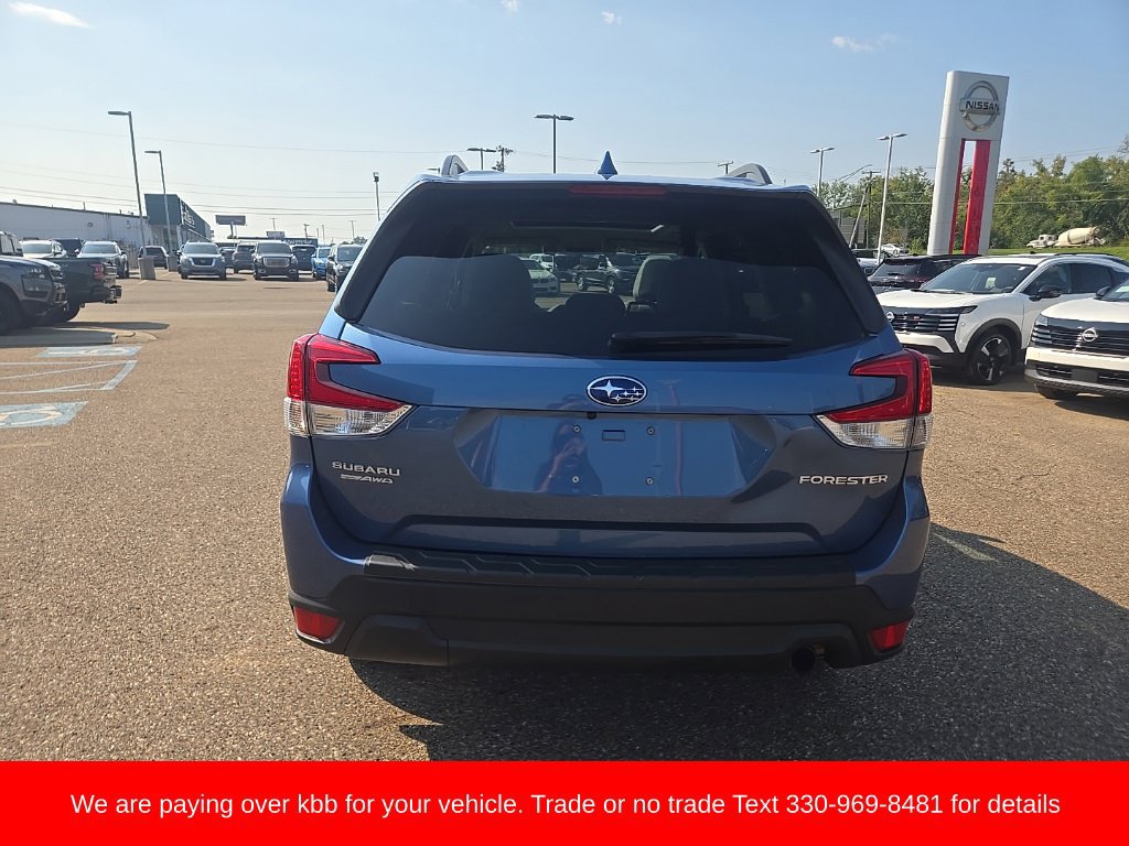 Used 2020 Subaru Forester Limited w/ Popular Package #3 AWD/4WD image 6