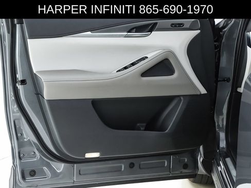 Certified 2026 INFINITI QX60 Pure w/ Cargo Package AWD/4WD image 19