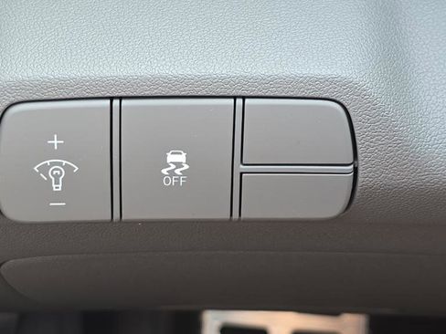 New 2026 Hyundai Elantra Sport FWD image 26