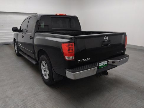 Used 2014 Nissan Titan SV w/ SV Value Truck Package RWD image 5