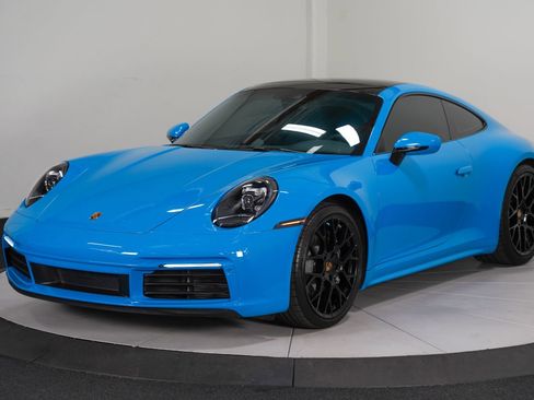 Used 2023 Porsche 911 Carrera w/ Sport Chrono Package image 6
