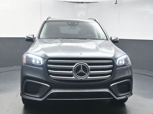 Used 2026 Mercedes-Benz GLS 450 4MATIC image 3