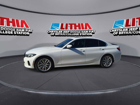 Used 2024 BMW 330i Sedan image 4