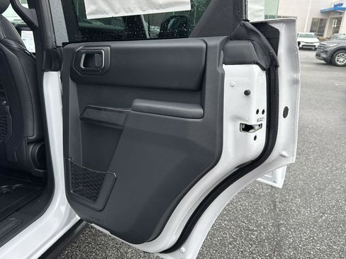 New 2025 Ford Bronco Badlands w/ Sasquatch Package image 19