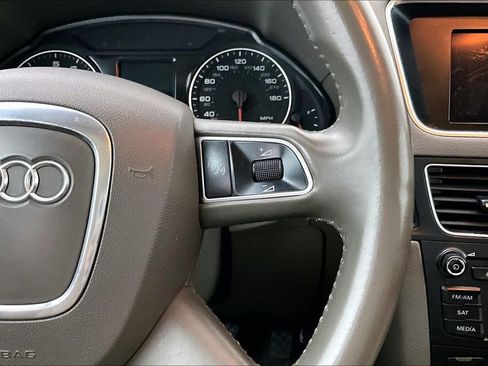 Used 2011 Audi Q5 2.0T Premium image 27