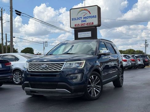 Used 2016 Ford Explorer Platinum AWD/4WD image 2