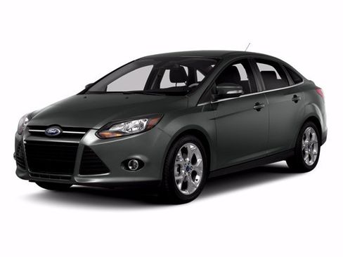 Used 2014 Ford Focus SE FWD image 1