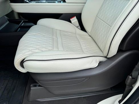 Used 2022 Lincoln Navigator Black Label AWD/4WD image 26