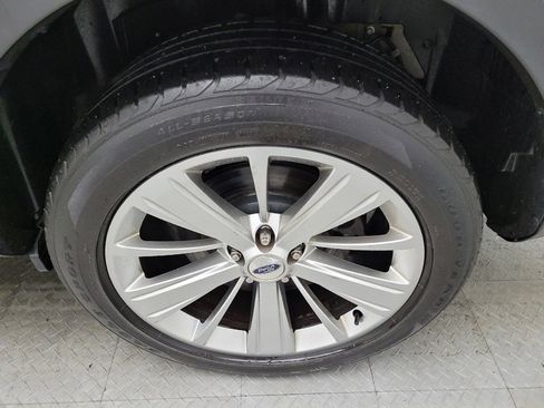 Used 2018 Ford Explorer Limited w/ Equipment Group 301A image 31