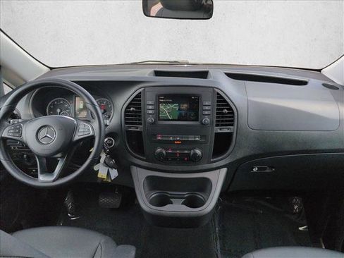 Used 2023 Mercedes-Benz Metris Passenger image 17