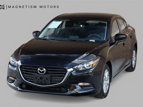 Used 2017 MAZDA MAZDA3 Sport w/ Preferred Equipment Package image 6