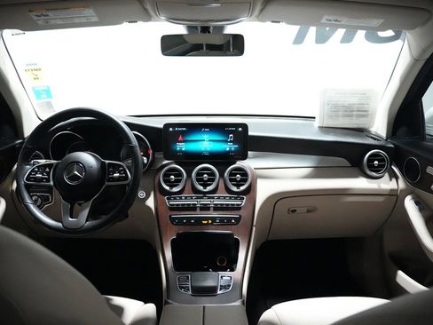 Used 2021 Mercedes-Benz GLC 300 4MATIC image 14