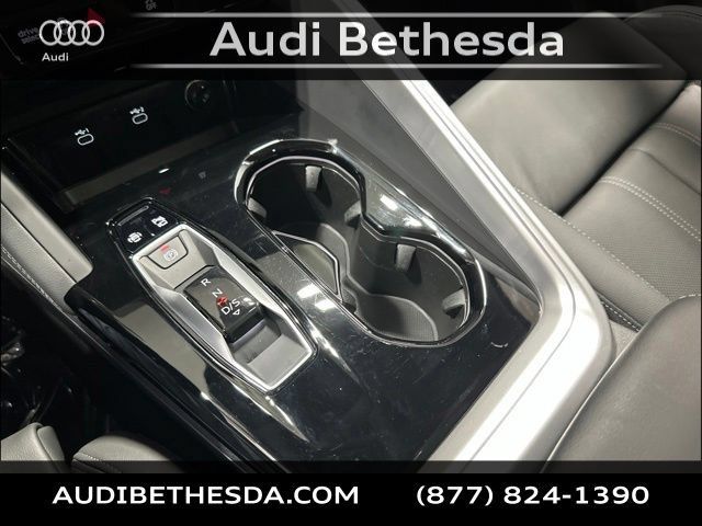 Used 2025 Audi Q5 Premium Plus w/ Premium Plus AWD/4WD image 25