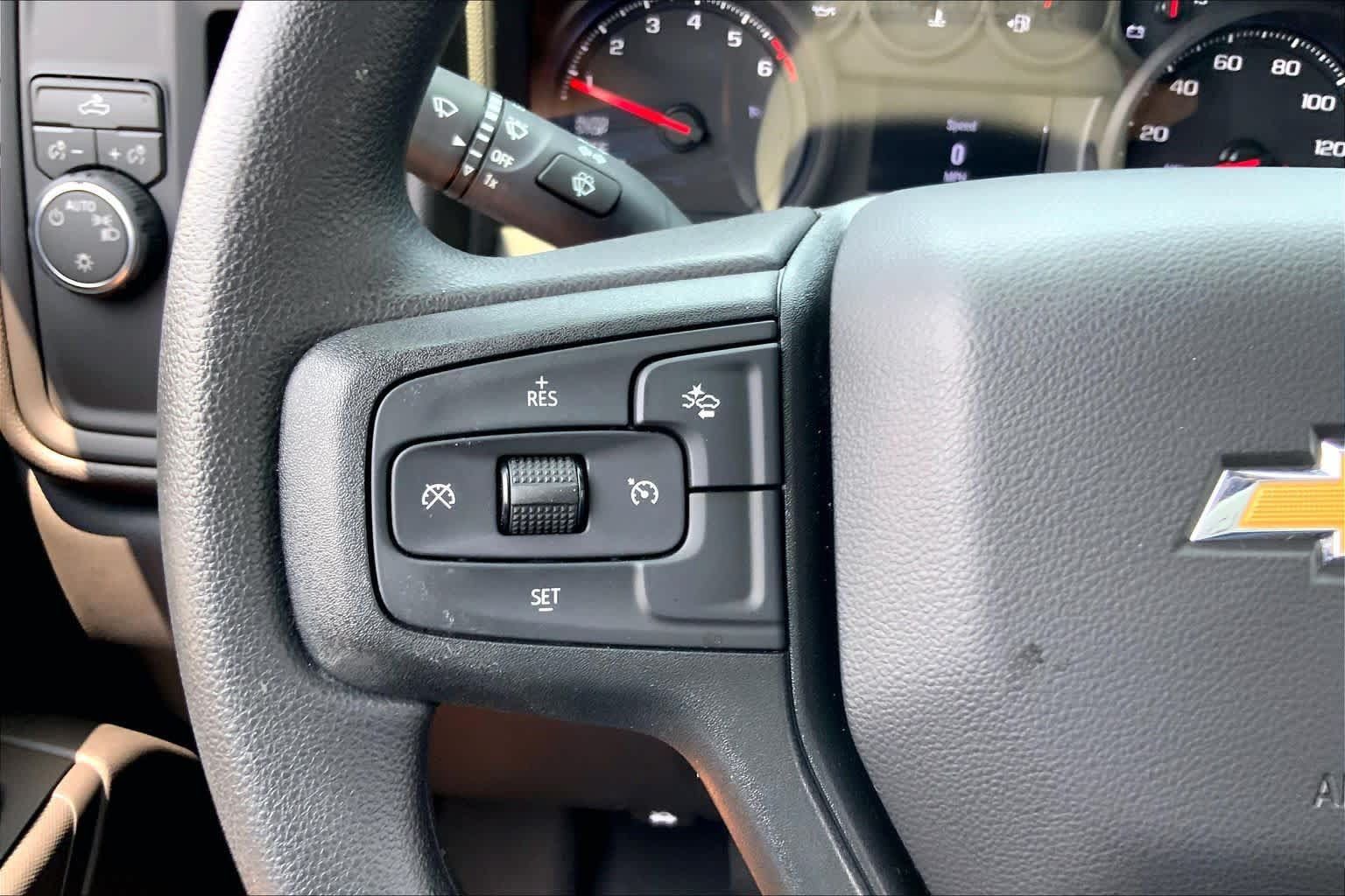 Used 2026 Chevrolet Silverado 1500 Custom RWD image 23