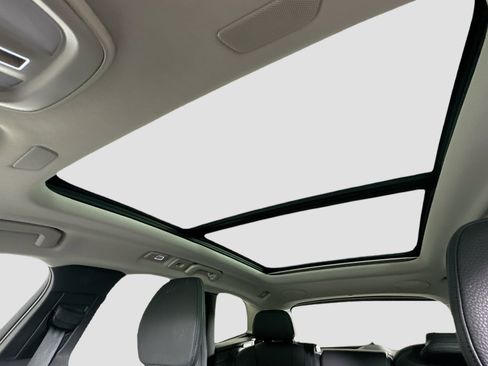 Certified 2023 Volvo XC60 B5 Plus image 23