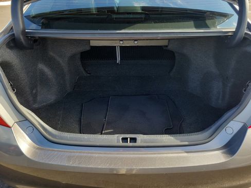 Used 2015 Toyota Camry SE image 28