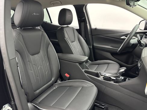 New 2026 Buick Encore GX Avenir w/ Avenir Technology Package AWD/4WD image 33
