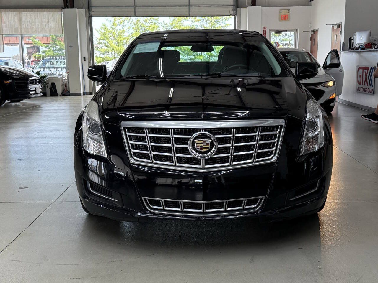 Used 2014 Cadillac XTS FWD image 6